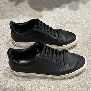 Thursday Everyday Black Leather Men's Sneakers